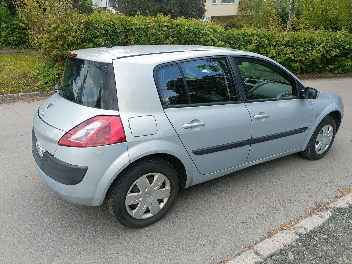 Ładne Reno Megane ll ekonomiczny 2005