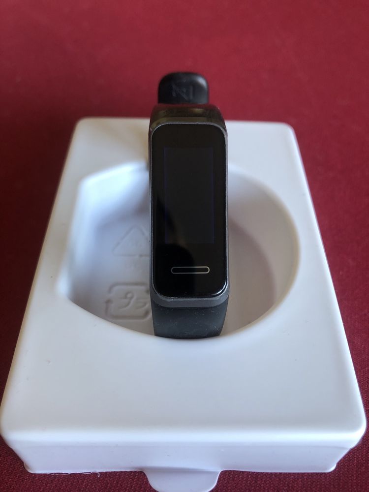 HUAWEI Band 4 czarny