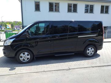 Ford Tranzit Custom wynajem wraz z kierowcą