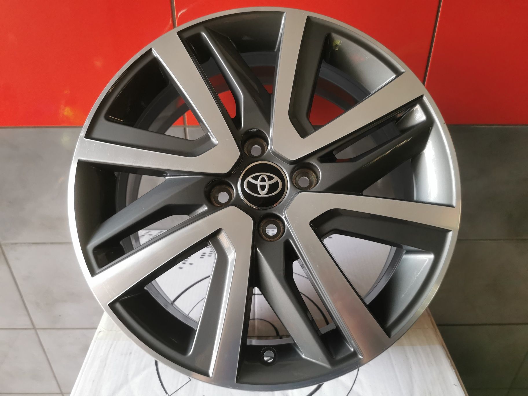 Felgi 16" 4x100 Toyota Yaris Suzuki Baleno Opel
