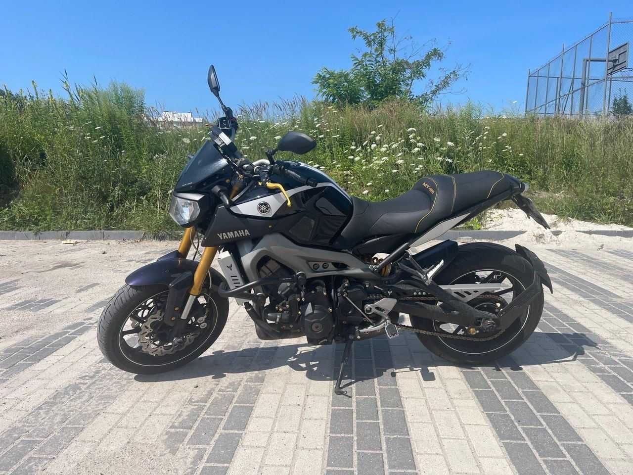 Yamaha MT 09 2014 в ідеальному стані
