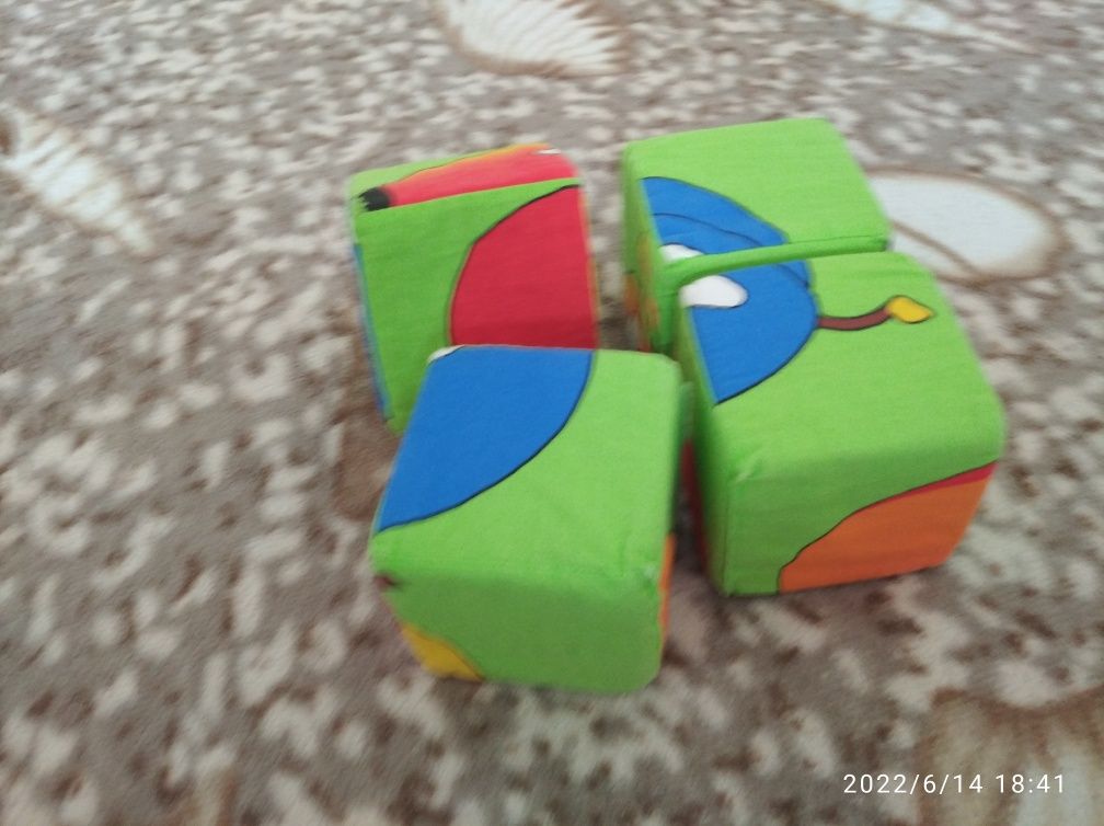 Продам мягкие детские кубики пазлы