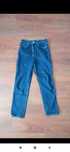 Jeansy Mom Fit (Sinsay, Rozm. 34]