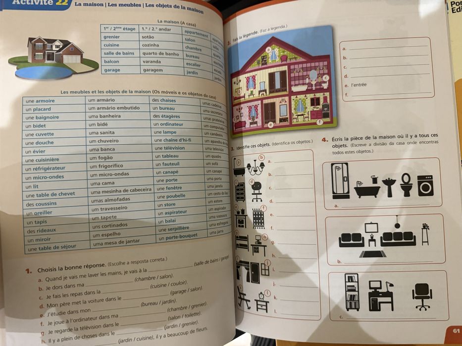 Livros, Sucesso Escolar, 7 ano, ingles e Frances, Porto Editora.