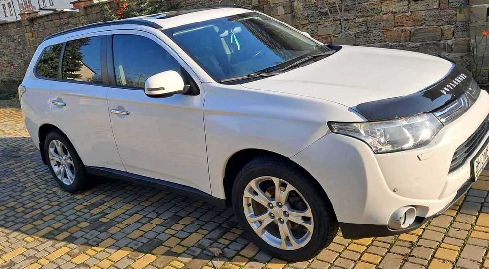 Авто від власника, куплене в офіційного дилера,максимальна комплектац