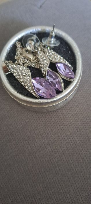 Komplecik liliowy srebrny