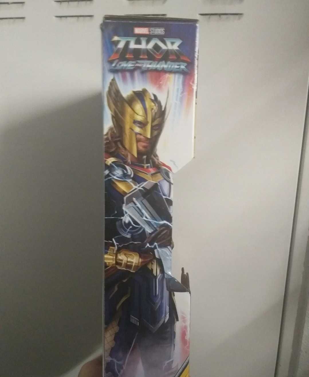 Thor Deus do trovão - boneco 30cm