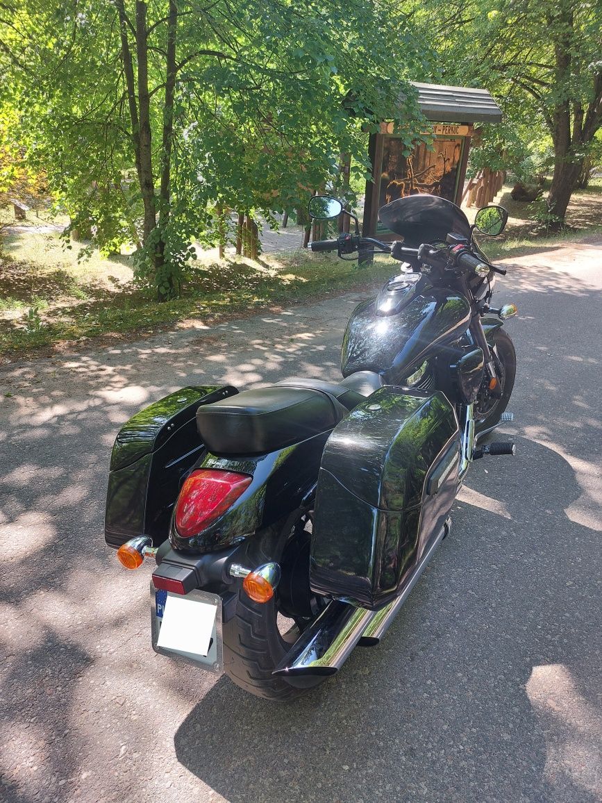 Suzuki Boulevard VZ800