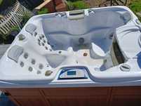 Jacuzzi ogrodowe Sundance Spas model CAPRI