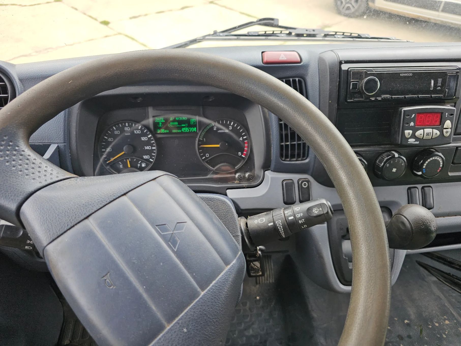 Mitsubishi Canter  Mitsubishi Fuso Canter chłodnia 8 palet