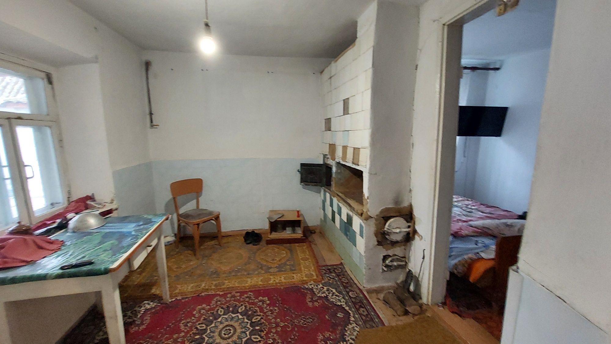 Продам будинок та участок 18 соток. Вул.Армійська,19. с.Серебрія.