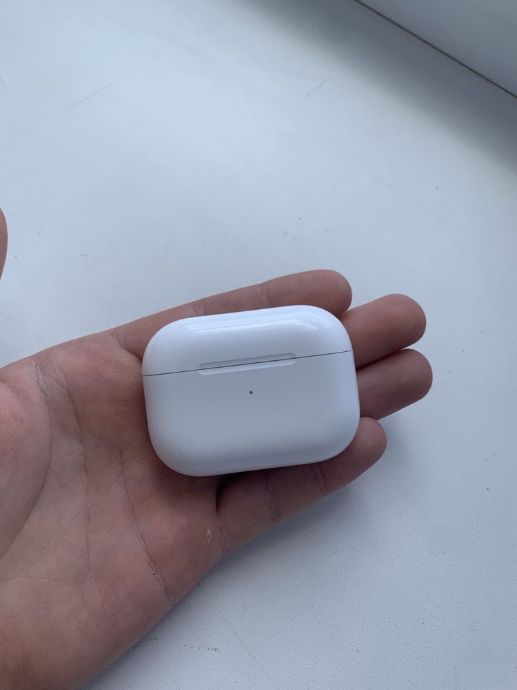 Продам Навушники Airpods Pro оригінал A2190