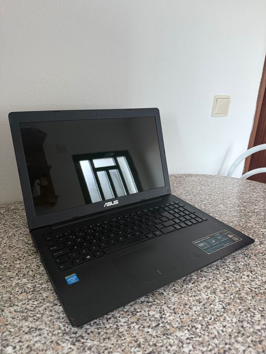 Computador portátil ASUS – bom estado