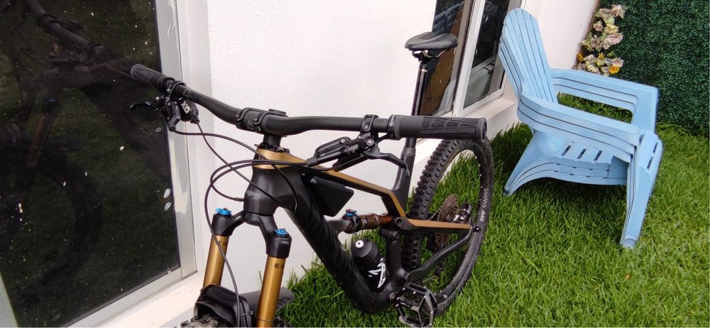 Canyon Spectral CF 9