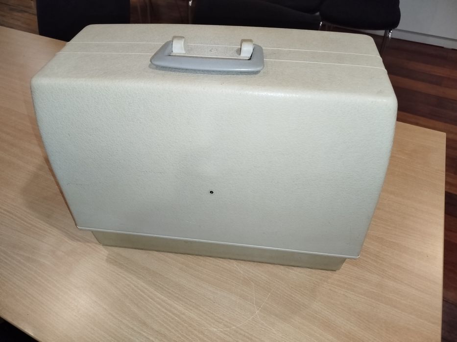 Mala de máquina de costura