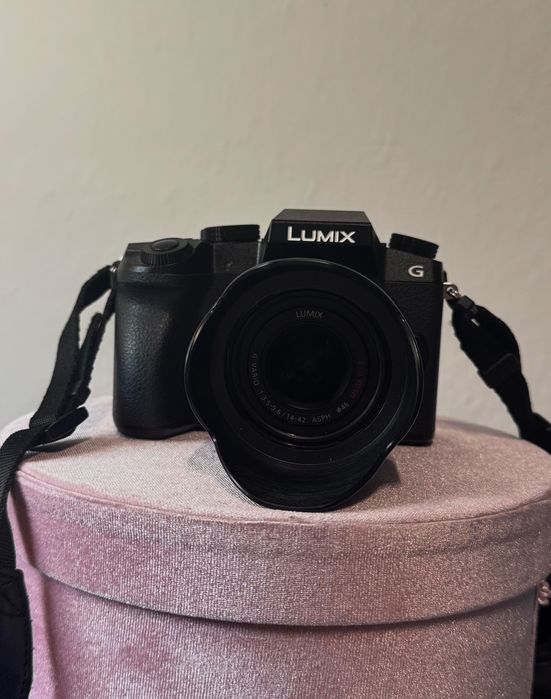 Panasonic Lumix DMC-G7.