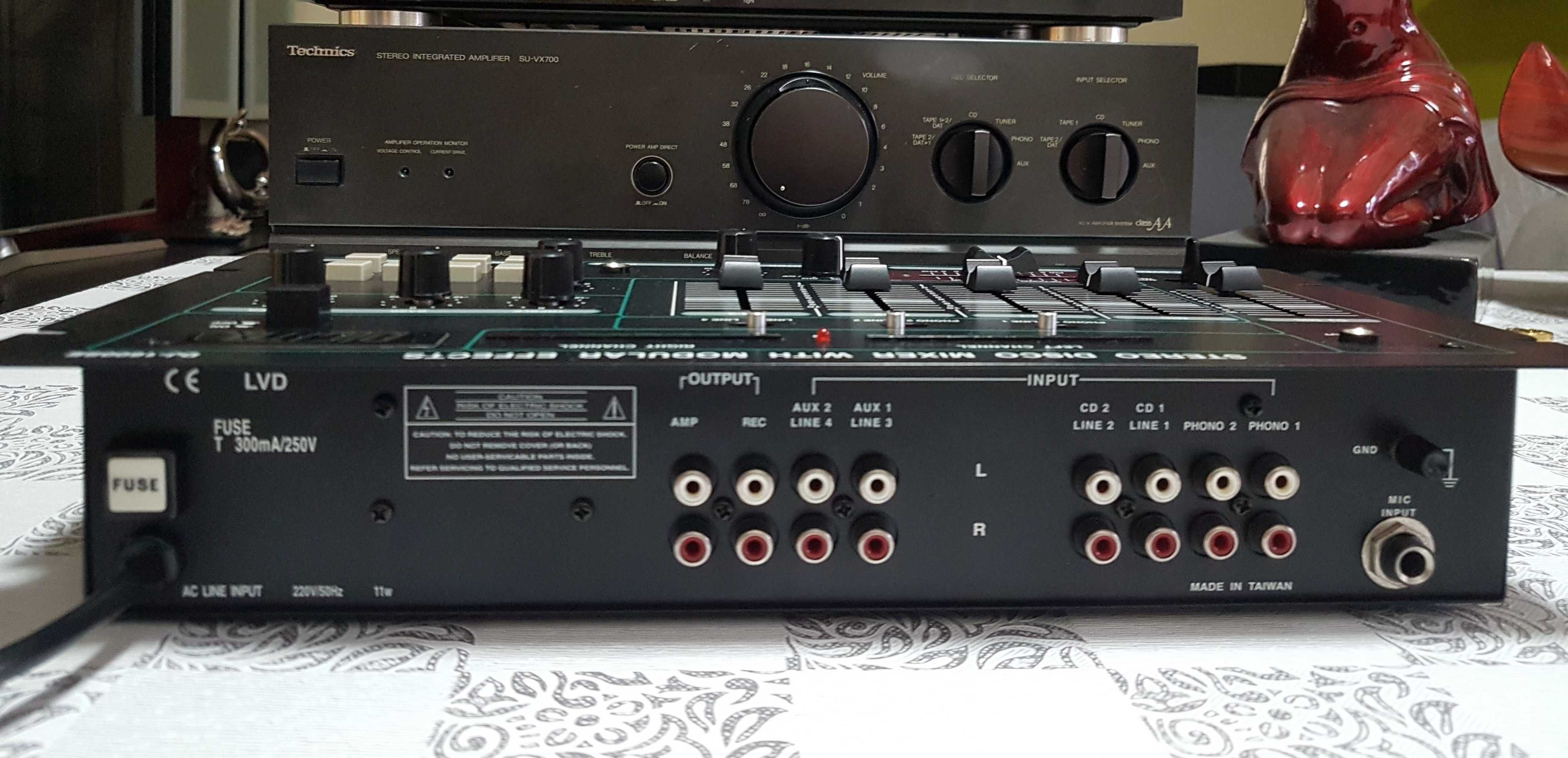 Mesa de Mistura Mixer With Digital DJ-1600 SE