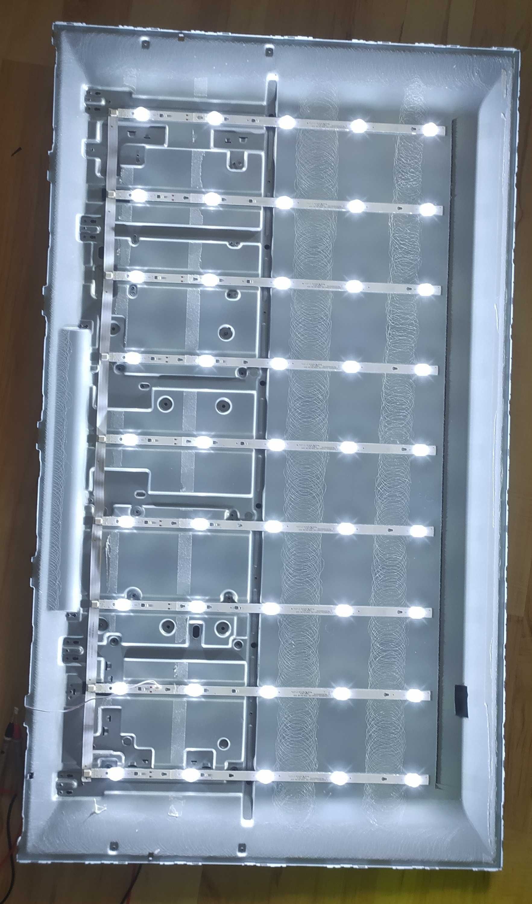 Podświetlenie LED LED49D05B-ZC29AG-01E