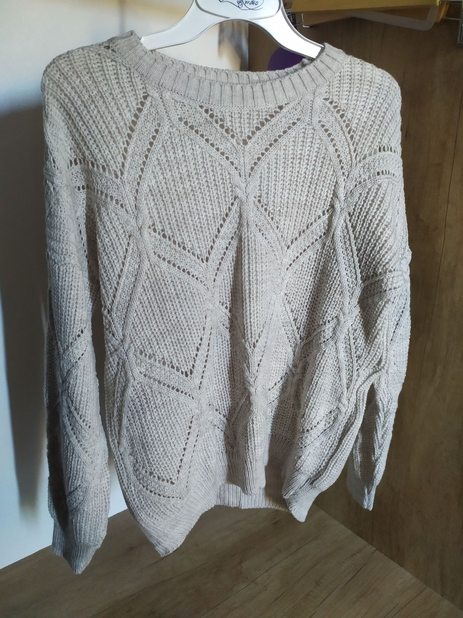 Sweterek rozmiar S/M