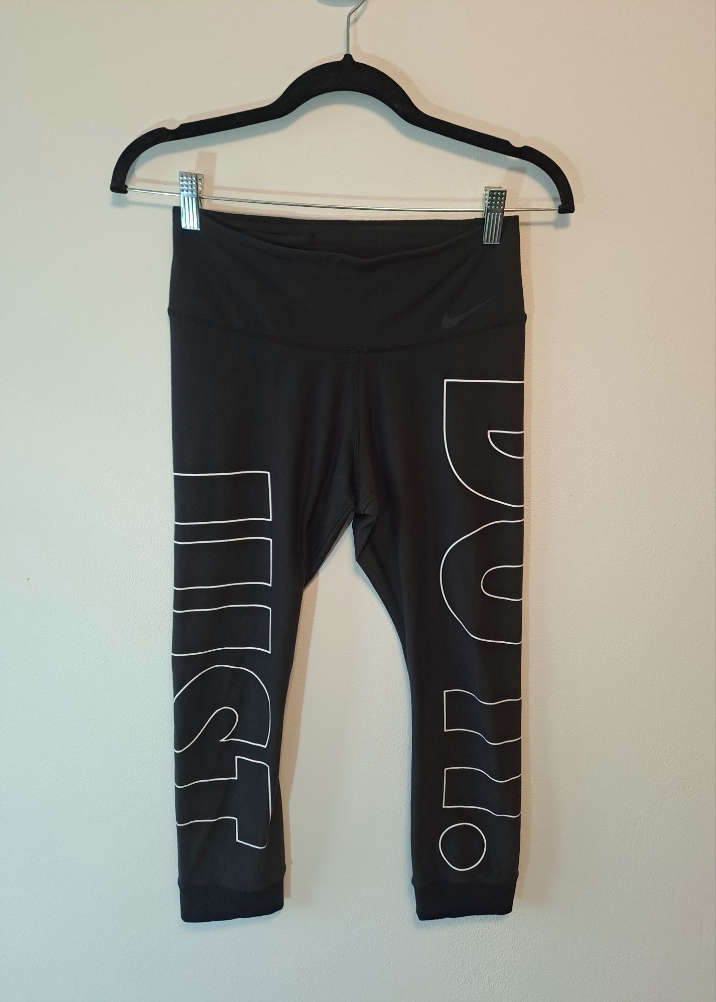 Damskie leginsy legginsy sportowe 3/4 Nike dri-fit r.XS