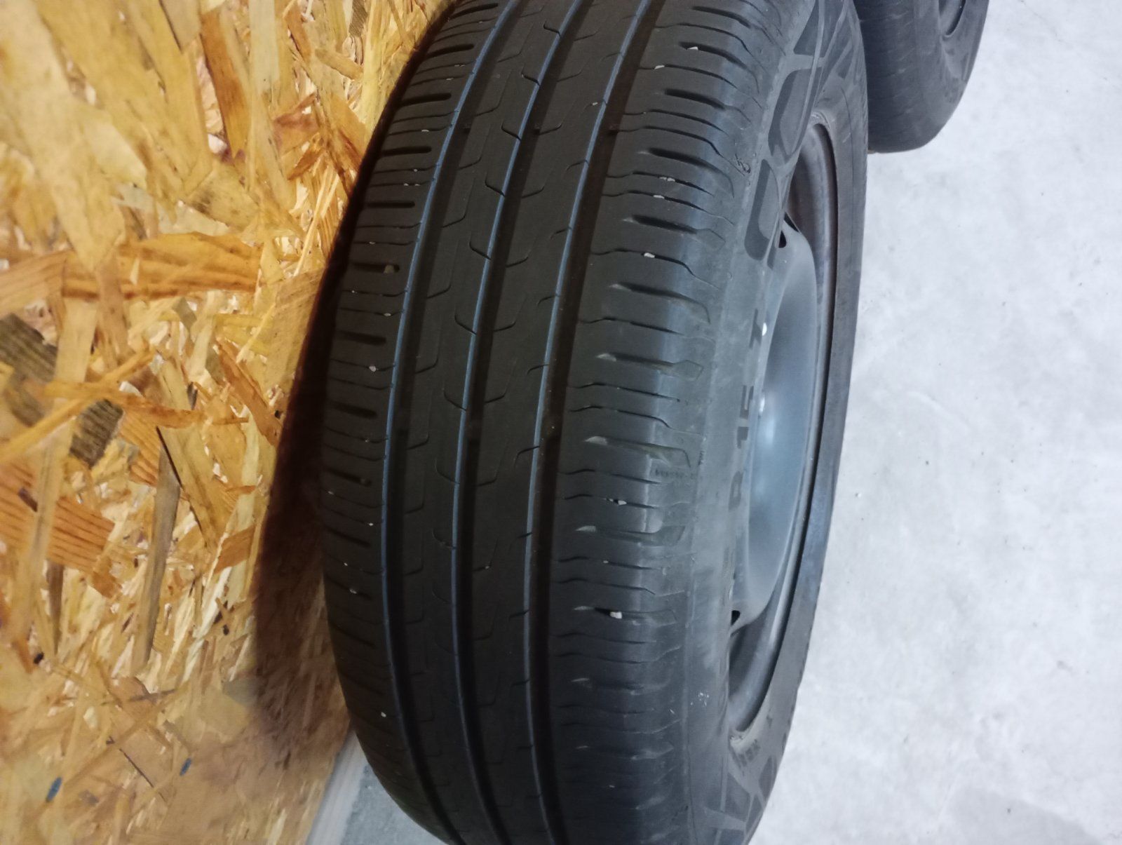 резина Continental 5*112, 195/65 r15