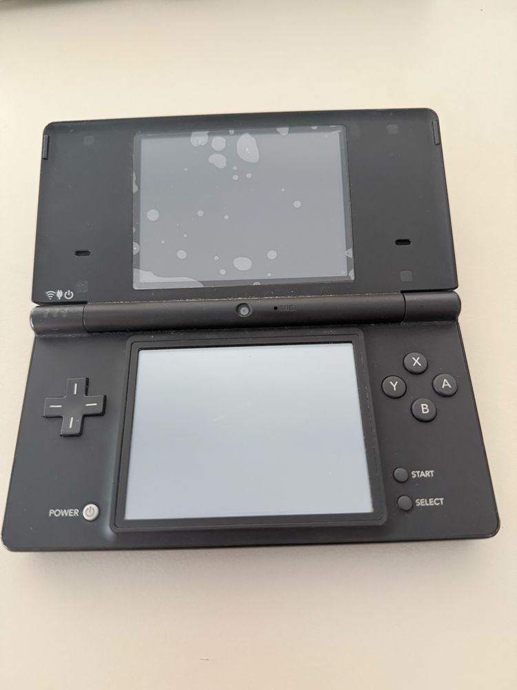 Nintendo dsi Preta com caixa e manuais