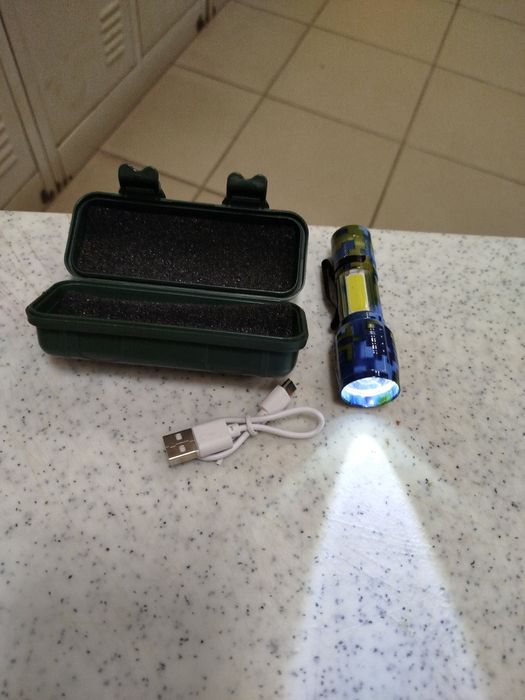 Фонарик с зарядкой USB