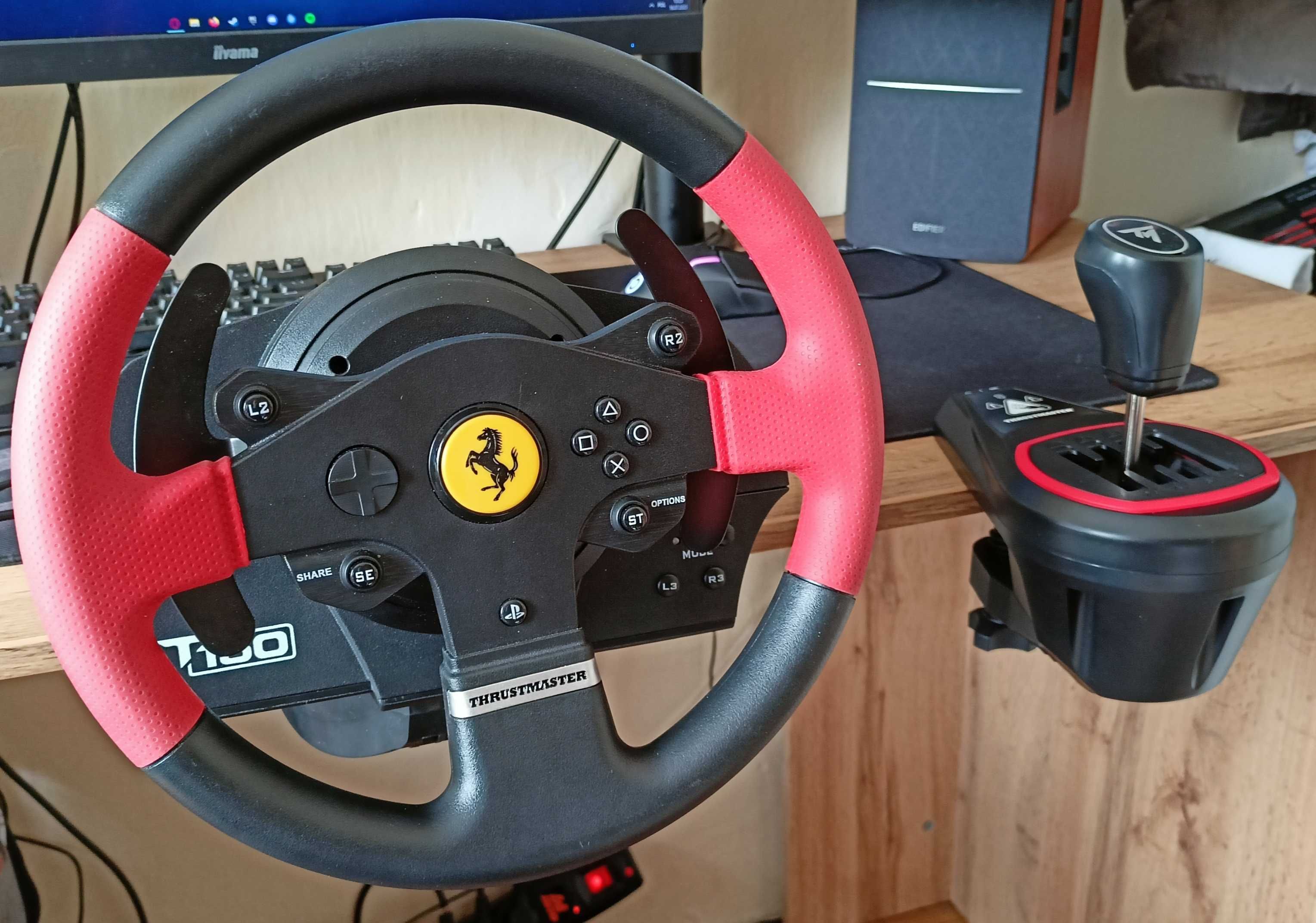 Kierownica Thrustmaster T150 + Shifter TH8S