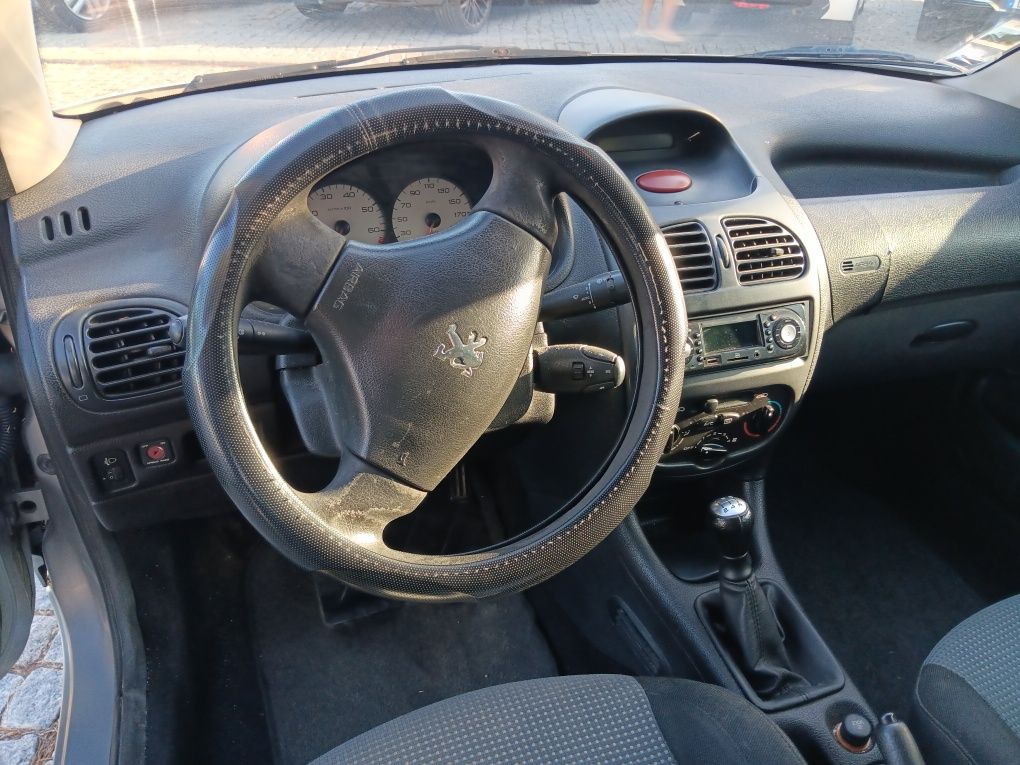 Peugeot 206 SW cinza prata
