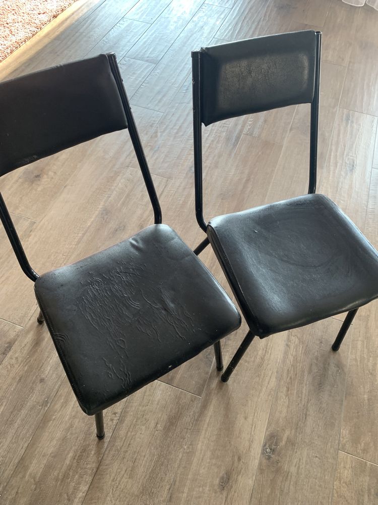 Dwa krzesła krzesło tapicerowane eko skóra czarna