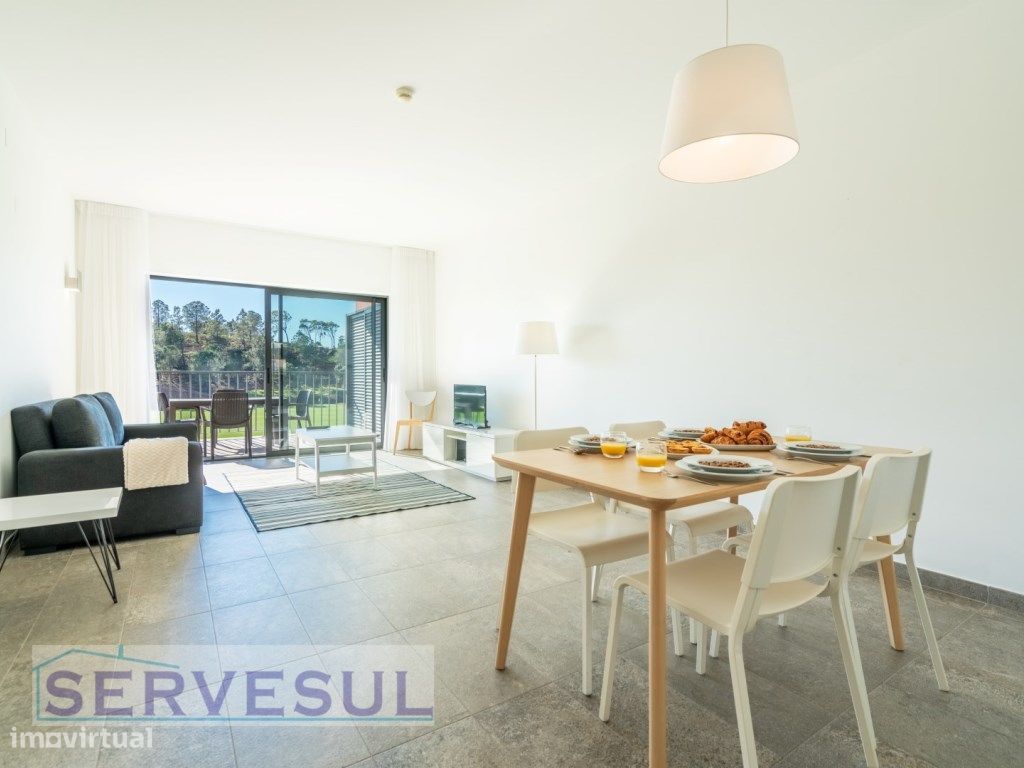 Apartamento Turístico,
Os Apartamentos, Modernos e Espaçosos, poss...