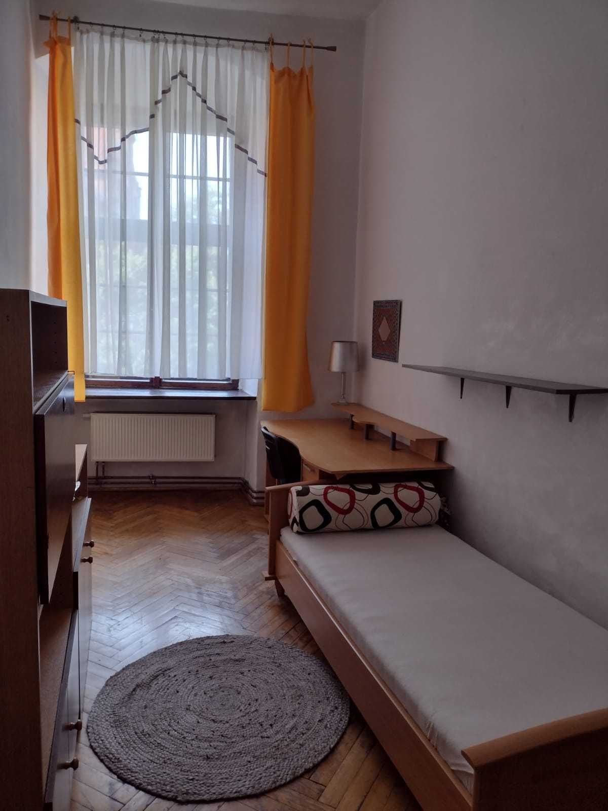 Pokoje studenckie z widokiem na ratusz