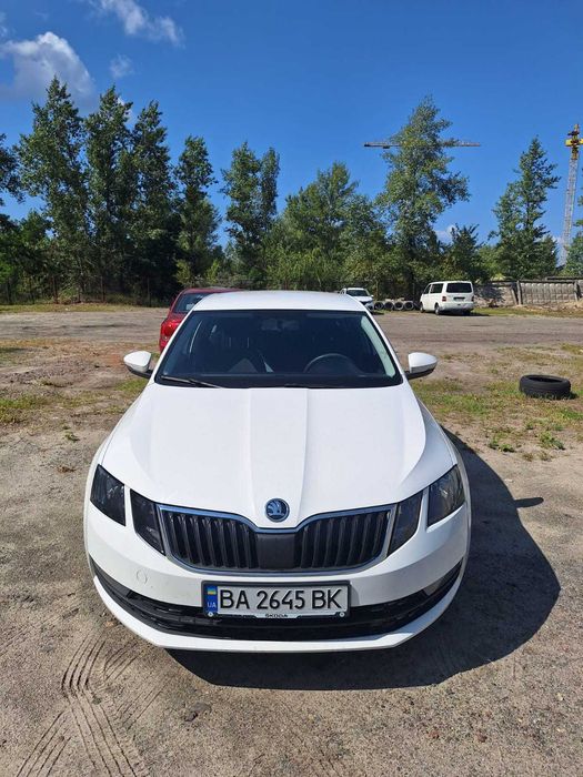 Шкода Октавія А7 в гарному стані