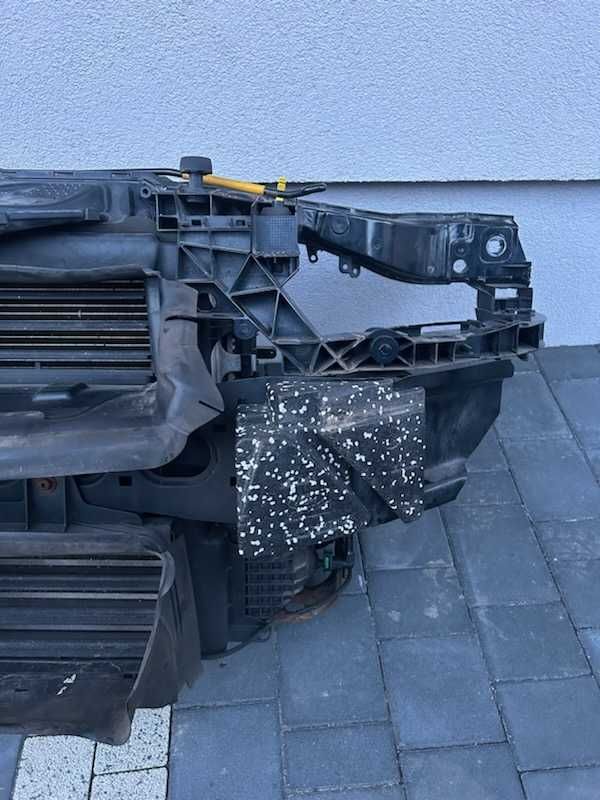 Pas przedni Focus MK3 1,6 benzyna