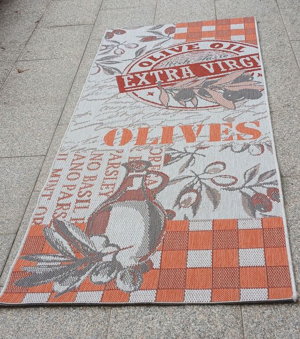 Vendo PASSADEIRA com 2 metros x 80 cm nunca usada como nova