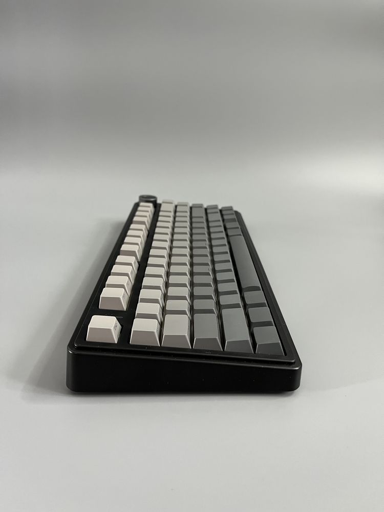 Aula F75 Gradient