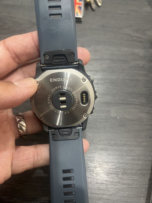 Garmin enduro desligou e nao liga