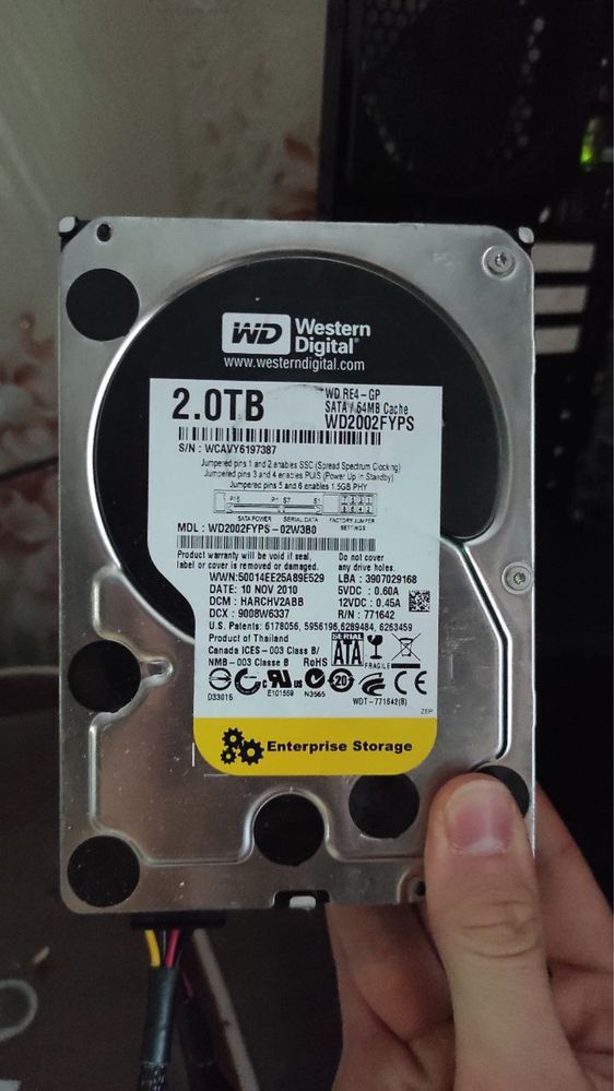 Жорсткий диск Western Digital 1TB