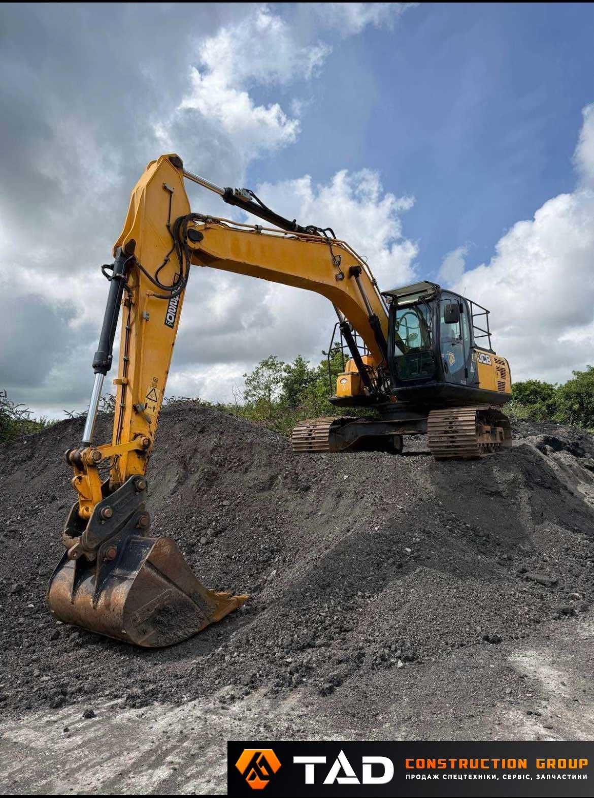 Гусеничний екскаватор Jcb JS 220 LC