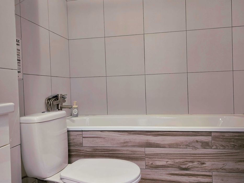 Подобово та погодинно оренда квартири №9