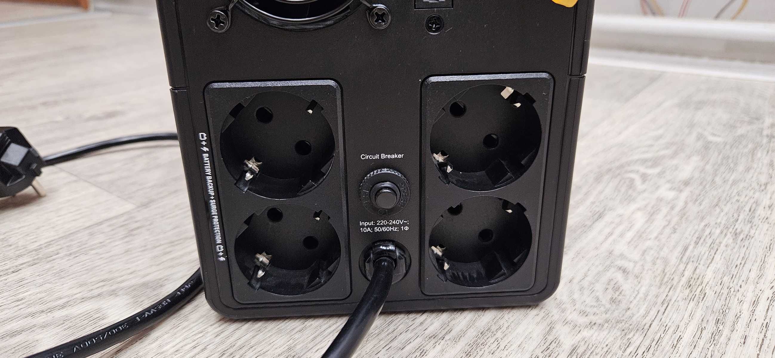 Продается ИБП APC Back-UPS 1200W/2200VA USB Schuko (BX2200MI-GR)