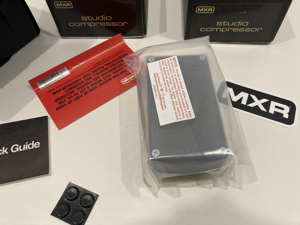 Dunlop MXR M76 Studio Compressor компрессор для гитары типа boss CP-1X