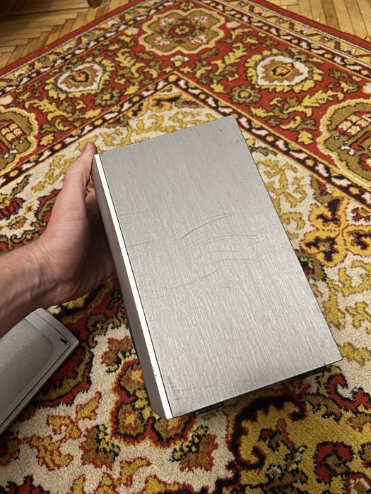 Полична акустика, колонки, magnat vector needle 11