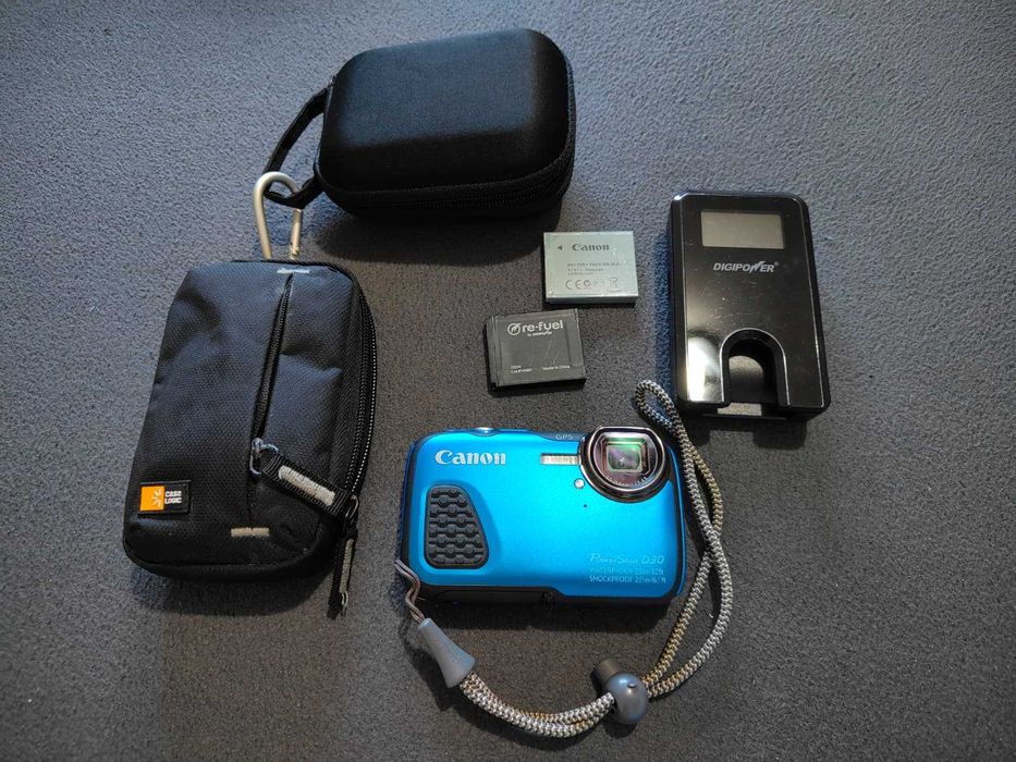 Canon Powershot D30 à prova d´água 25 metros