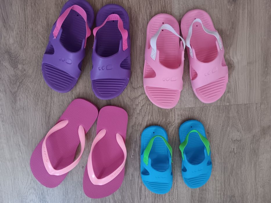 Sandálias para piscina