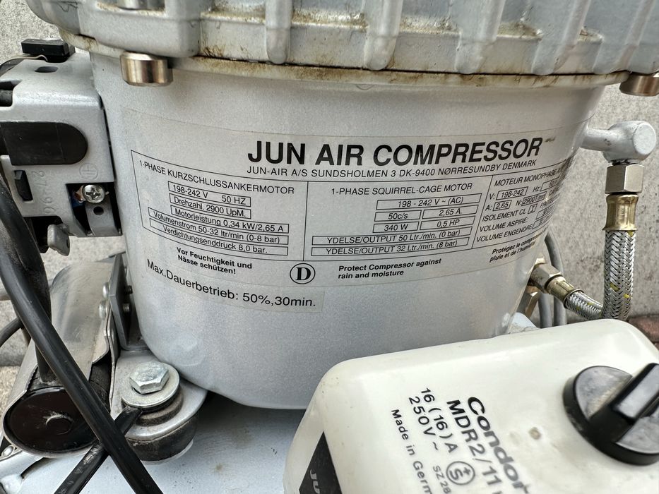 Безшумний компресор Jun Air