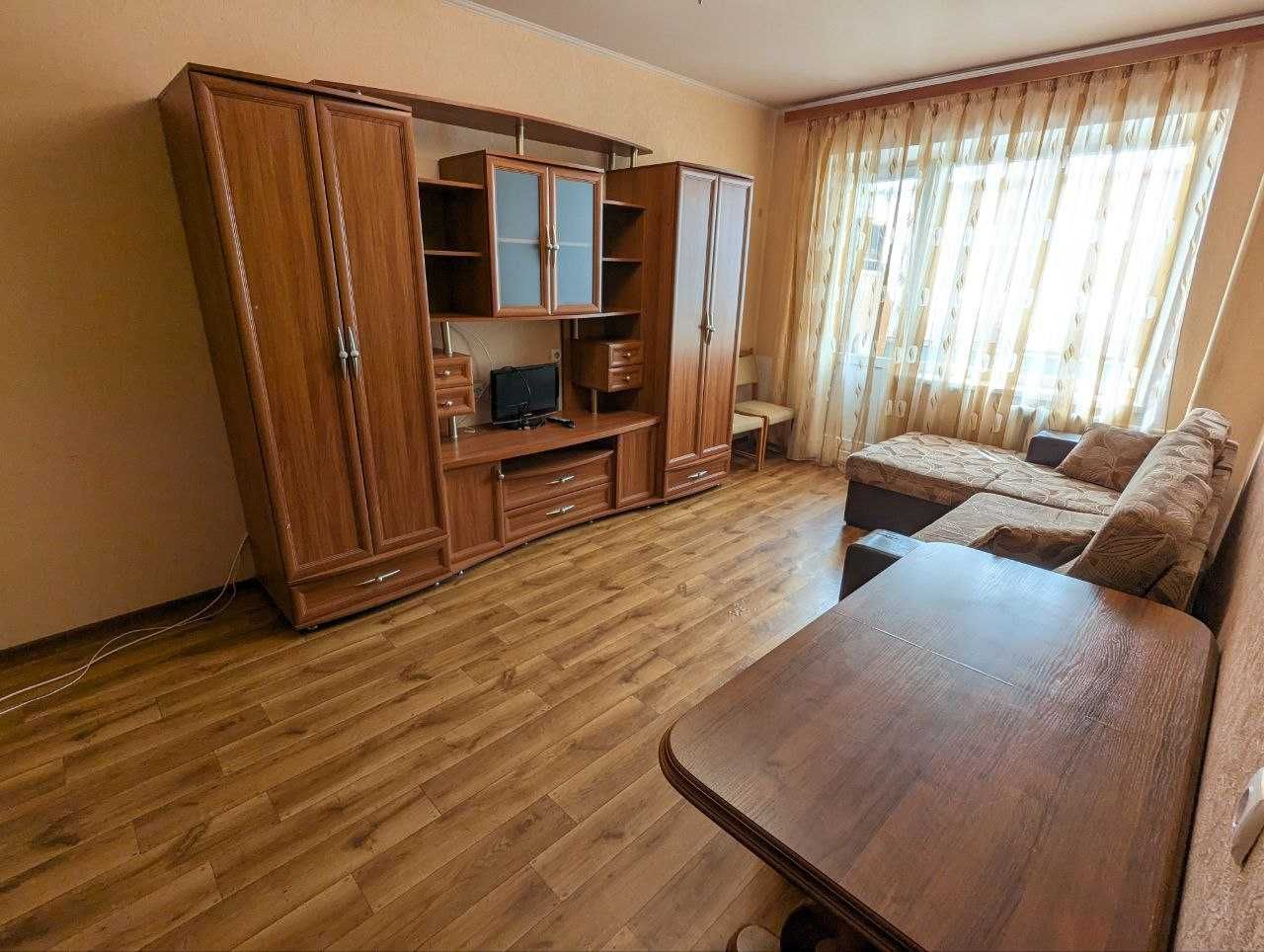 Здам  1о кімн квартира Північний