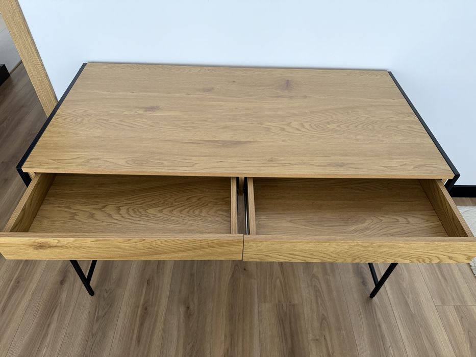 Biurko w stylu loftowym