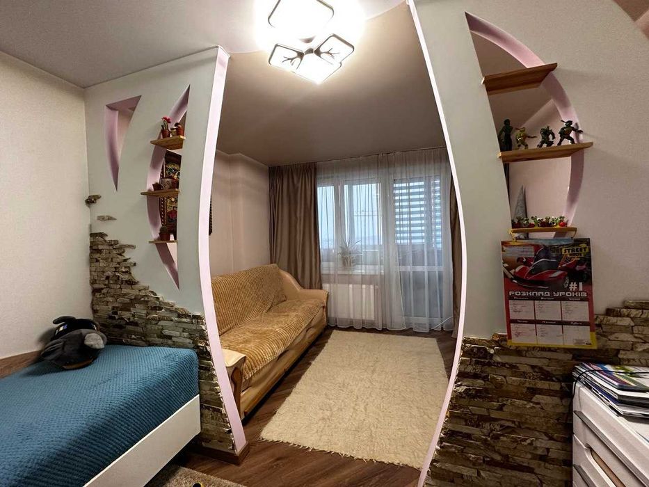 Продається 2-к. квартира з ремонтом за вул. Покрови (р-н Кутківці)