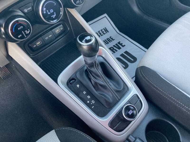 2022 Hyundai Venue SEL